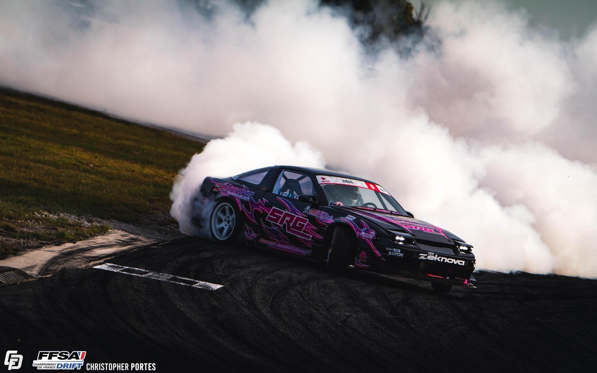 Motorsport racing